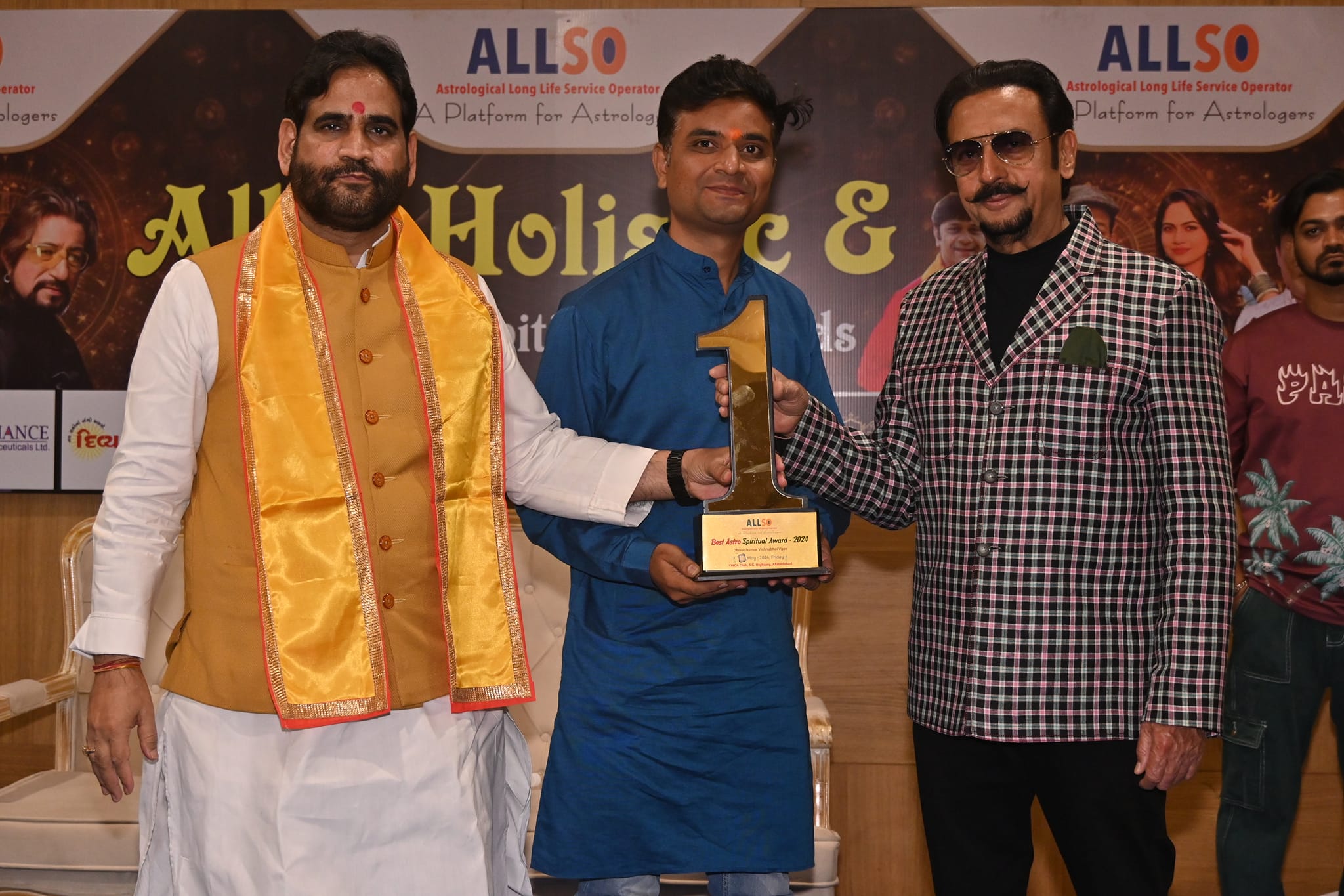 dr. dhavalkumar vyas
