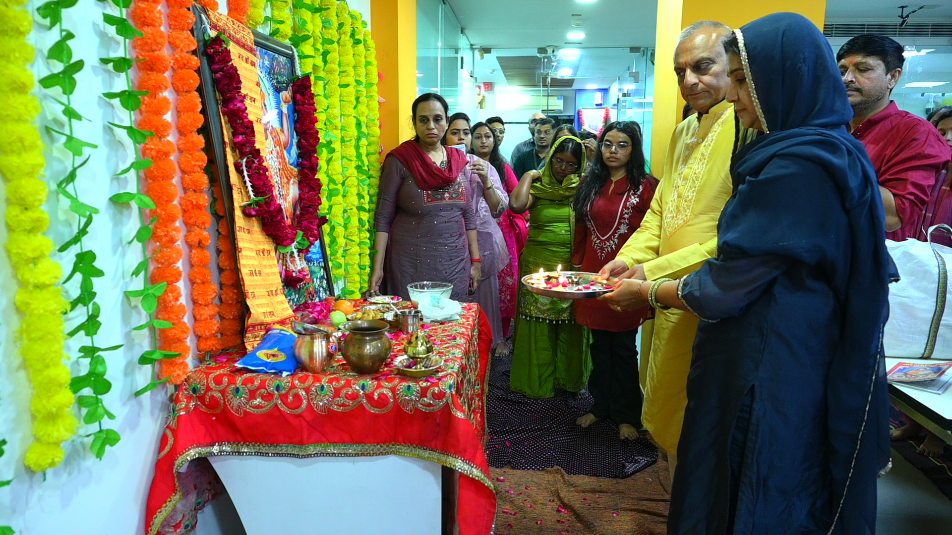 dr. dhavalkumar vyas